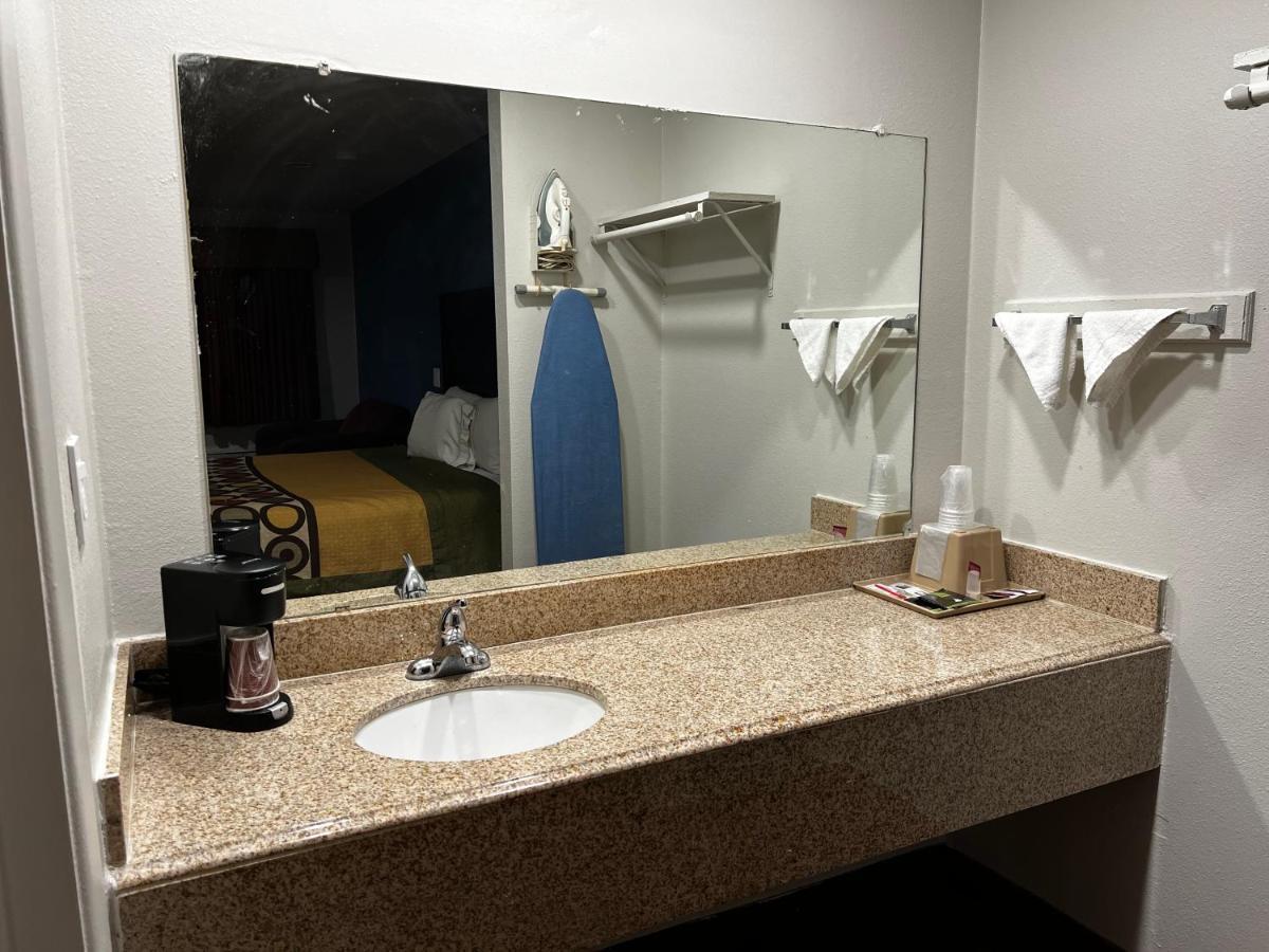 Economy Inn Ashdown Luaran gambar