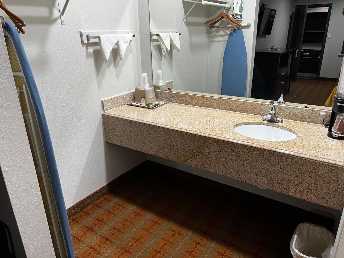 Economy Inn Ashdown Luaran gambar